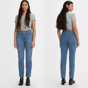 Levi’s Women’s Classic Straight jeans Size 28